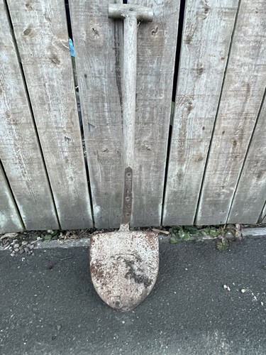 Vintage garden spade wooden - vintage,