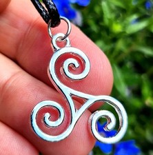Triskele Pendant Necklace Triskelion Celtic Symbol Ethnic Alternative Jewellery