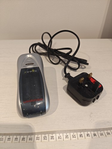 Uniross mini battery charger - uniross,