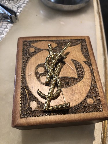 Saint laurent ysl - ysl, brooch