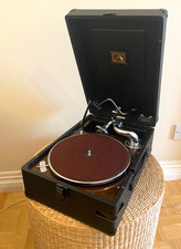 HMV 102D Portable Gramophone 1945 In Fantastic Working Condition