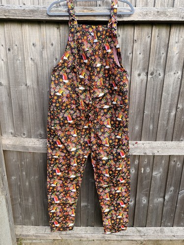 Lucy yak black floral rainbow - black, floral/rainbow