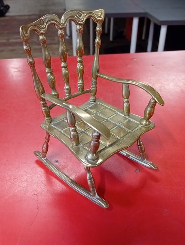 Small brass rocking chair - brass,
