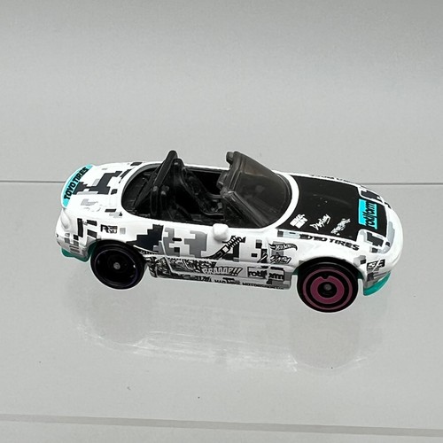 Hot wheels mazda - hot, mx-5