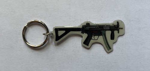 Mp5k submachine keychain - mp5k,