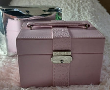 Travel jewellery storage case