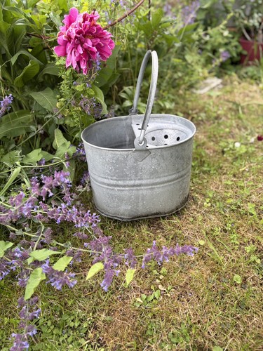 Vintage galvanised mop - mop, bucket