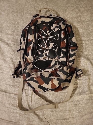 Nike hayward 28l green - green, camo