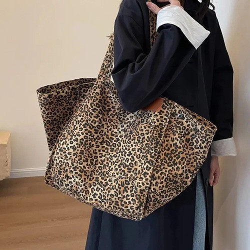 Vinatge leopard print tote - vinatge,