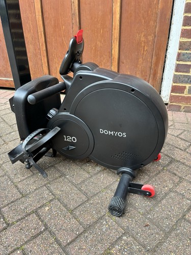 Rowing machine - rowing,