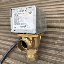 Honeywell V4073A 1039 22mm Mid