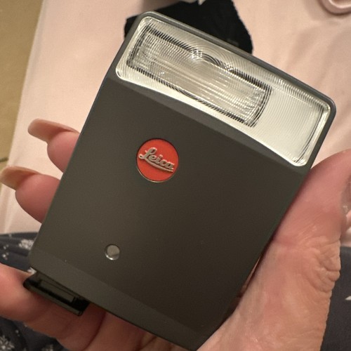 Leica attach flash for - attach,