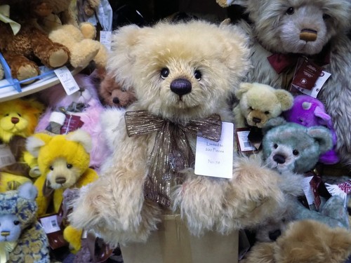 Charlie bears timms - ltd, no