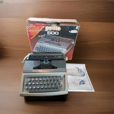Vintage Petite 600 Childrens Typewriter 1984. Box. Dobson Byron Jardine. 