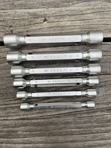 Like new facom socket set - facom,
