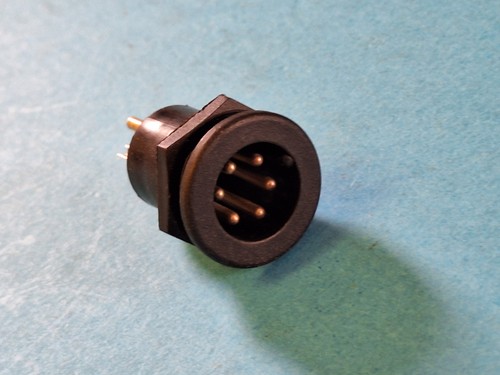 Bulgin pin miniature - ~,