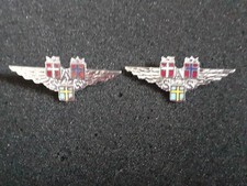 SAS Scandinavian airlines Wings pin badges Squire England