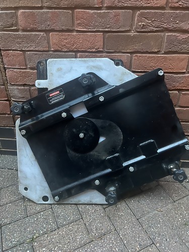 Swivel seat base for - t5,