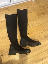 Zara Trafaluc Over The Knee