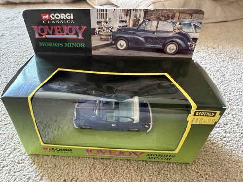 Corgi lovejoy morris minor - lovejoy,