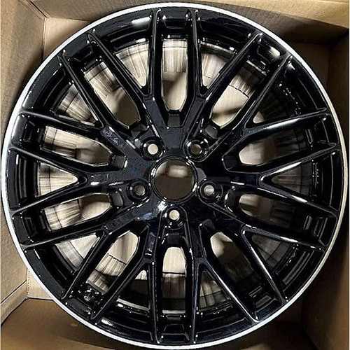 18x8 alloy wheel machined - |,