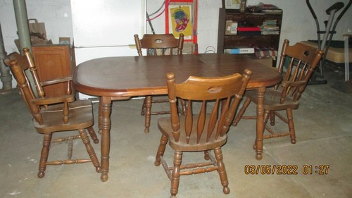 Oak table with - 4, chairs