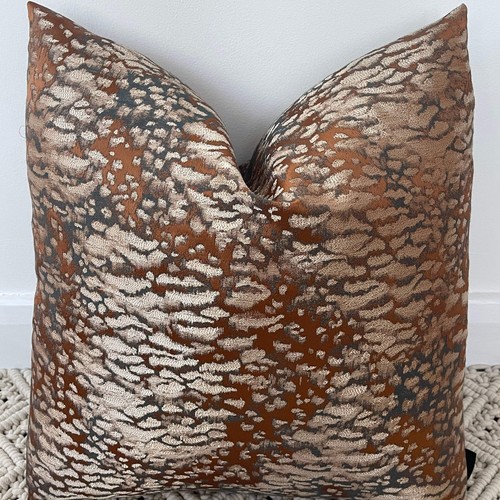 The couture cushion - the,