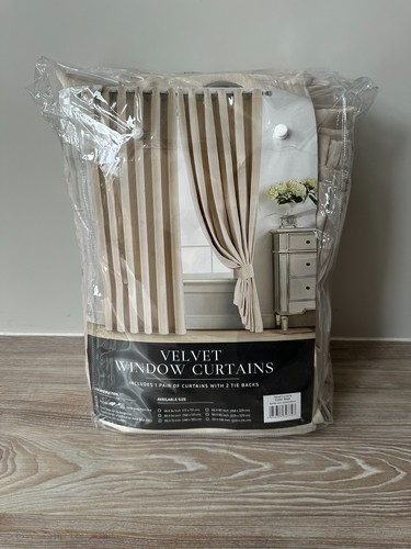 Velvet curtains beige eyelet - curtains,