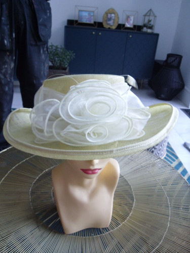 Beautiful ladies pale lemon - pale,