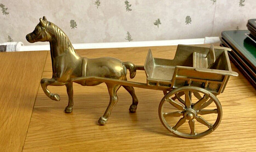 Beautiful vintage solid - beautiful,