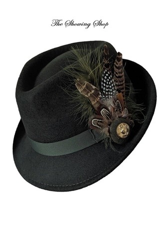 Dark green wool feather - feather, lead