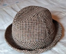 Dunn Co Harris Tweed Hat 100%