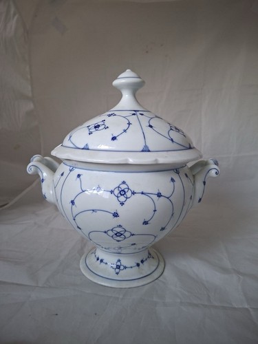 Antique soup tureen lime - antique,
