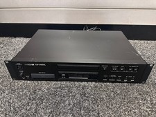 Tascam CD-200iL Professional iPod/CD Combo Player