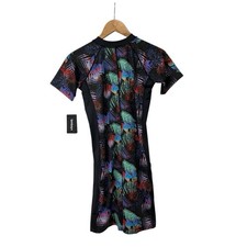 NWT Tomboy X Swim 6" Zip Up