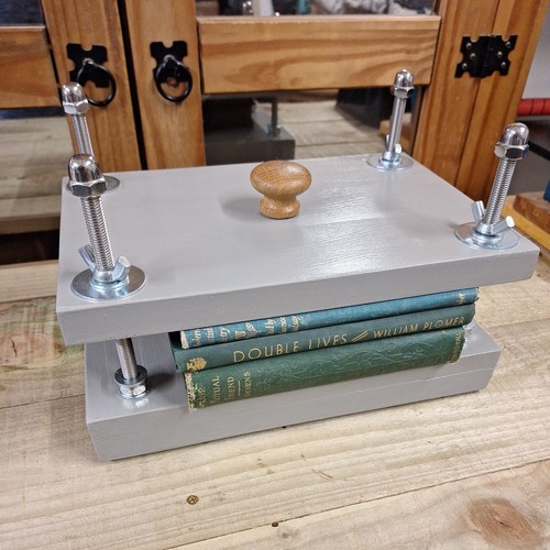 Handmade wooden bookbinding - handmade,