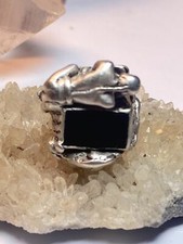 Figurative tribal ring size