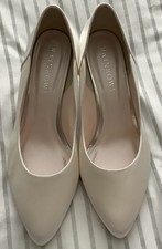 Wedding / Special occasion court shoes size 8 wide fit