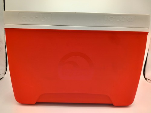 Igloo red quart cool - red,