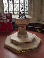 Photo 6x4 Baptismal font St