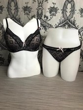 Rene Rofe Private Connection