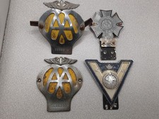 4 x CAR GRILLE  BADGE. AA