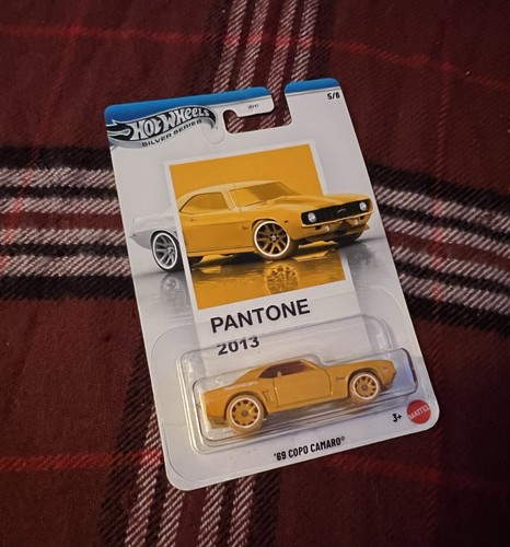 Rare hot wheels pantone - hot,