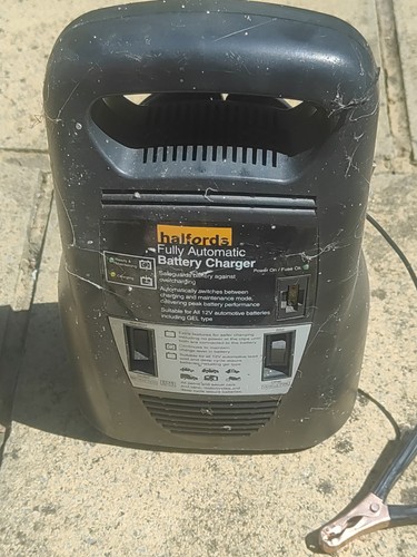 Halfords battery charger 12v - halfords,
