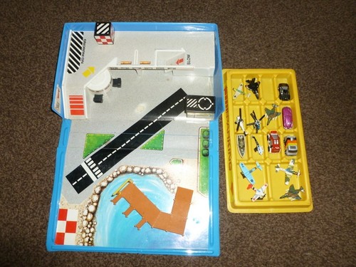 Micro machines airport marina - machines,