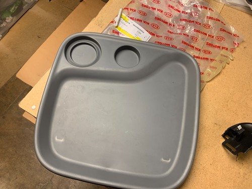 Genuine kia sedona 2nd row - kia,