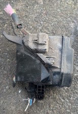 Toyota Yaris 1.8 SR Fuse Box In Engine Bay GENUINE + Fuses FREE UK P&P MK2 