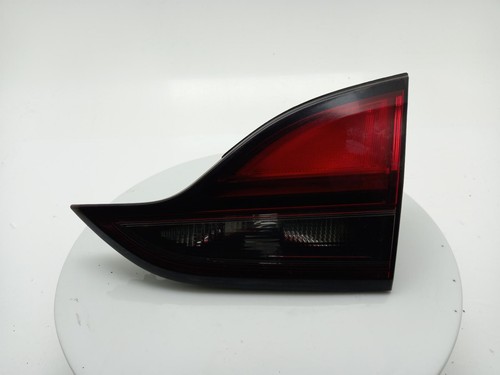 Vauxhall zafira tail light - vauxhall,