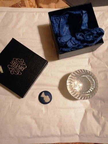 Wedgwood cameo silver jubilee - cameo,