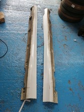 Ford Focus Side Skirts Pair